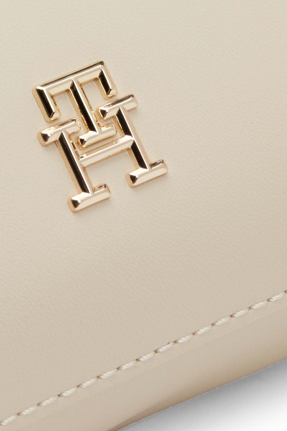 TOMMY HILFIGER - Women's monogram camera bag  - Size One size-6