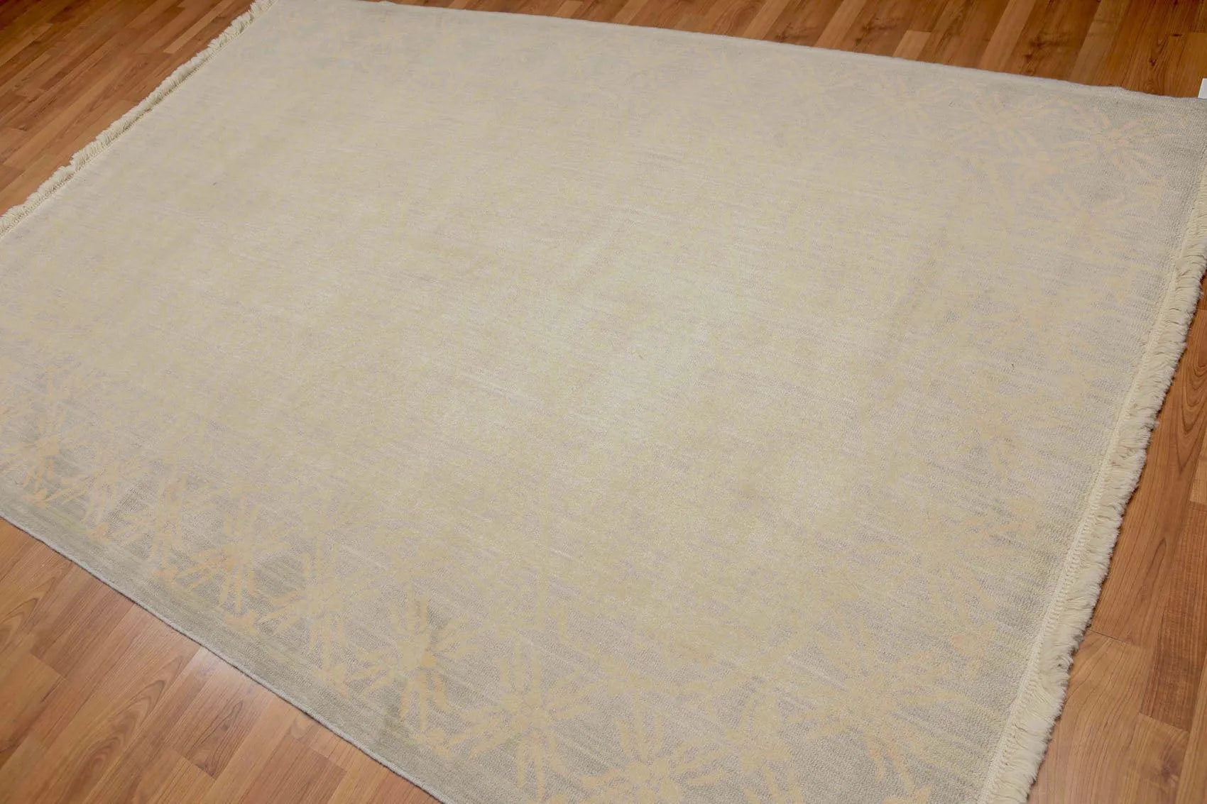 6' x 9' Hand Knotted Damask Pattern 100% Wool Area rug Gray-1