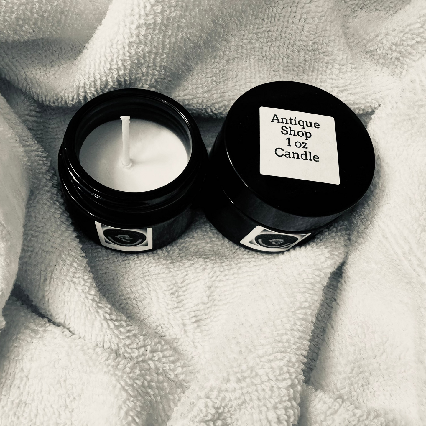 Antique Shop Candle-1