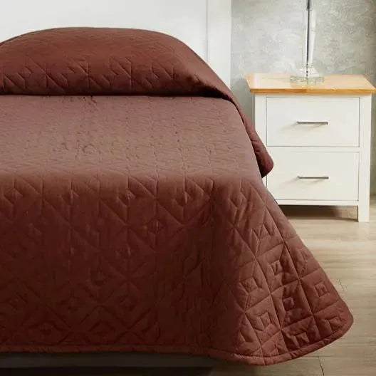 Quilted Healthcare Fitted Coverlets & Bedspreads-12