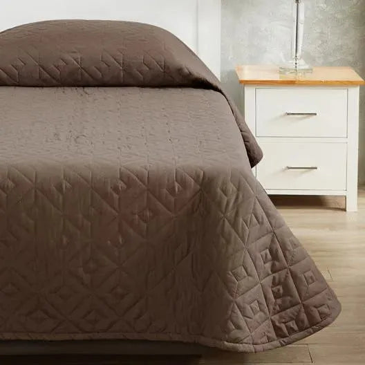 Quilted Healthcare Fitted Coverlets & Bedspreads-15