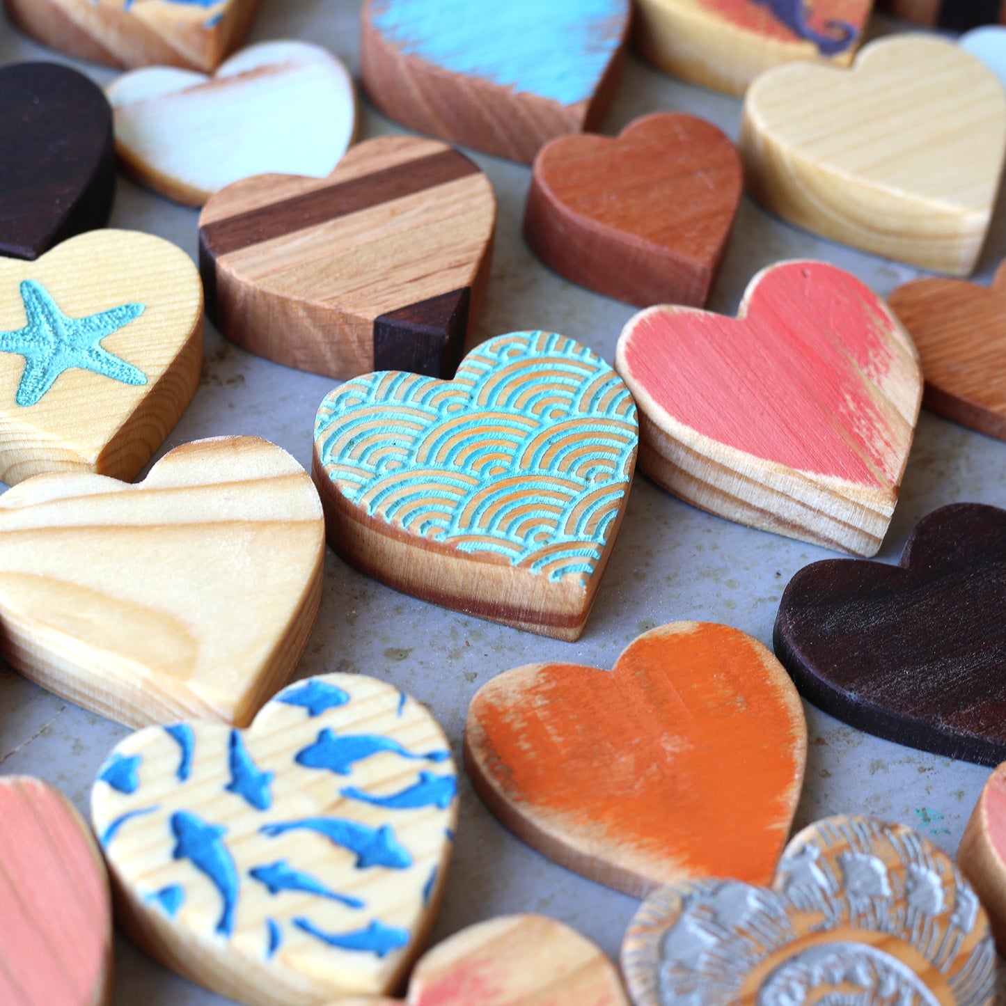 Heart-Shaped Mystery Boxes :: Beach