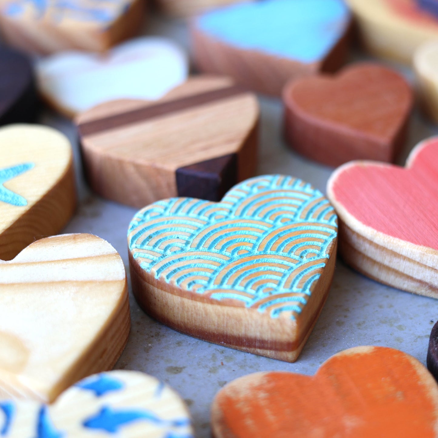Heart-Shaped Mystery Boxes :: Beach