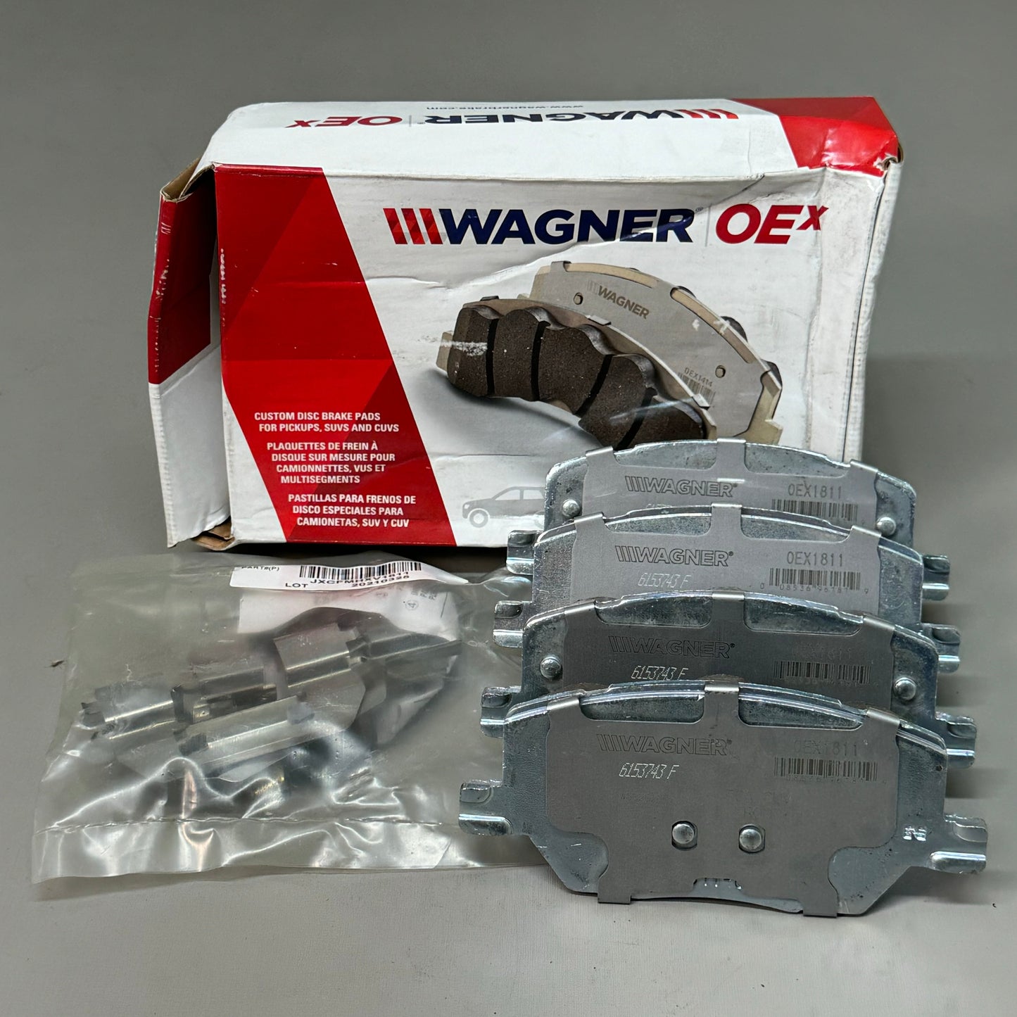 WAGNER OEx Premium Ceramic Disc Brake Pad Set 5 1/2" x 2 1/2" OEX1811