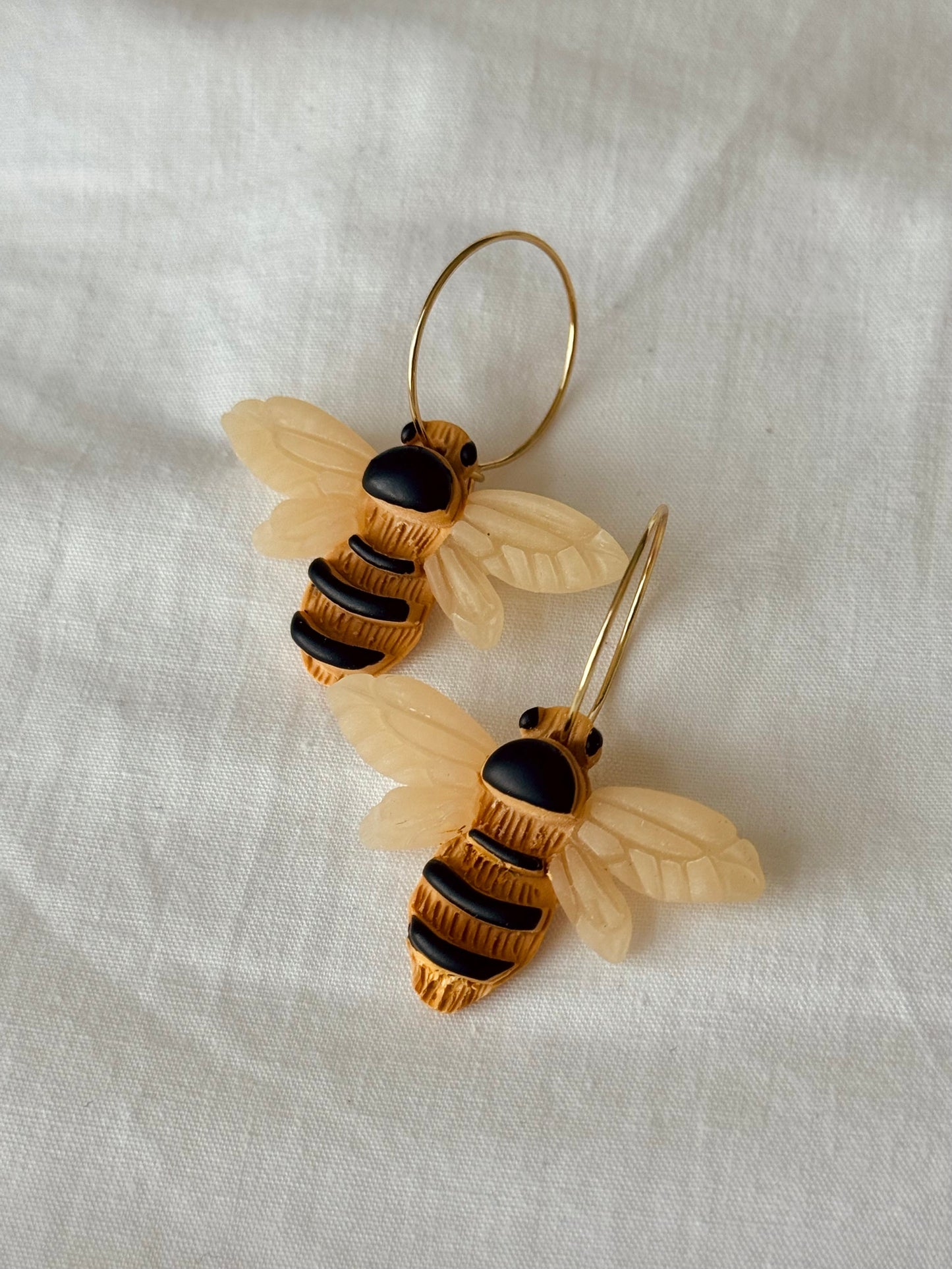 Bumblebee Hoops