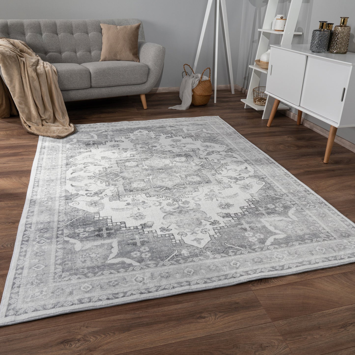 Area Rug Cambridge Faded Look with Oriental pattern-4