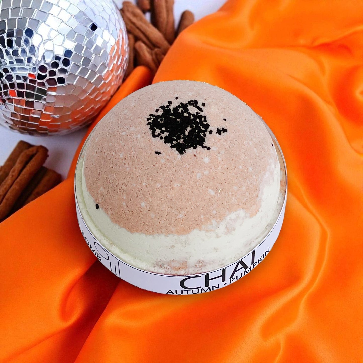 Chai Pumpkin and Autumn Halloween Bath Bomb-3