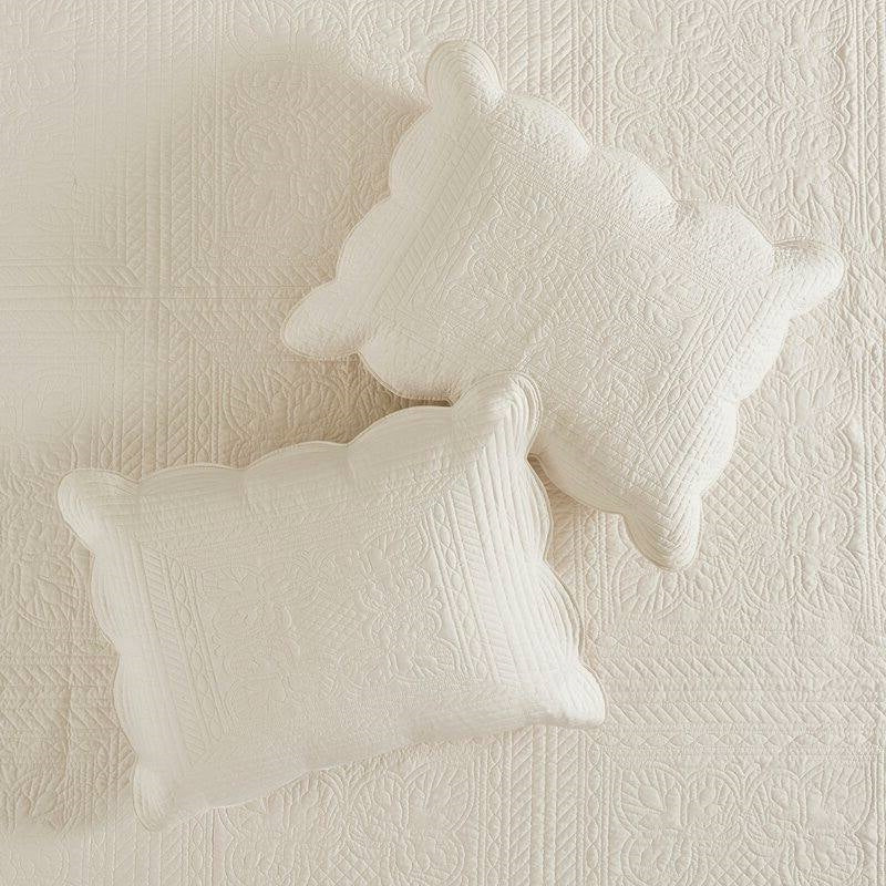 King Size 3 Piece Reversible Scalloped Edges Microfiber Quilt Set in Cream-2