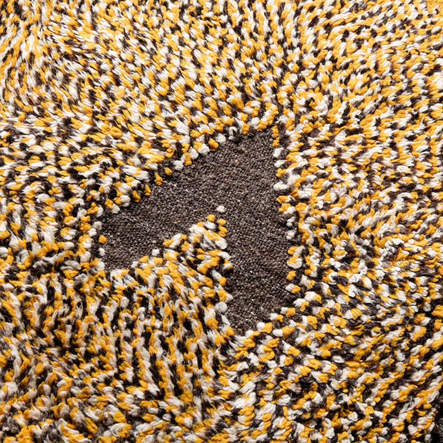 Rubaa - taznakht kilim rug-2
