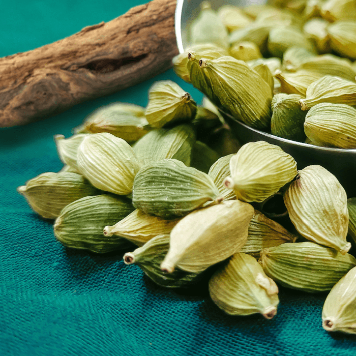 Cardamom Woods - Premium Fragrance Oil