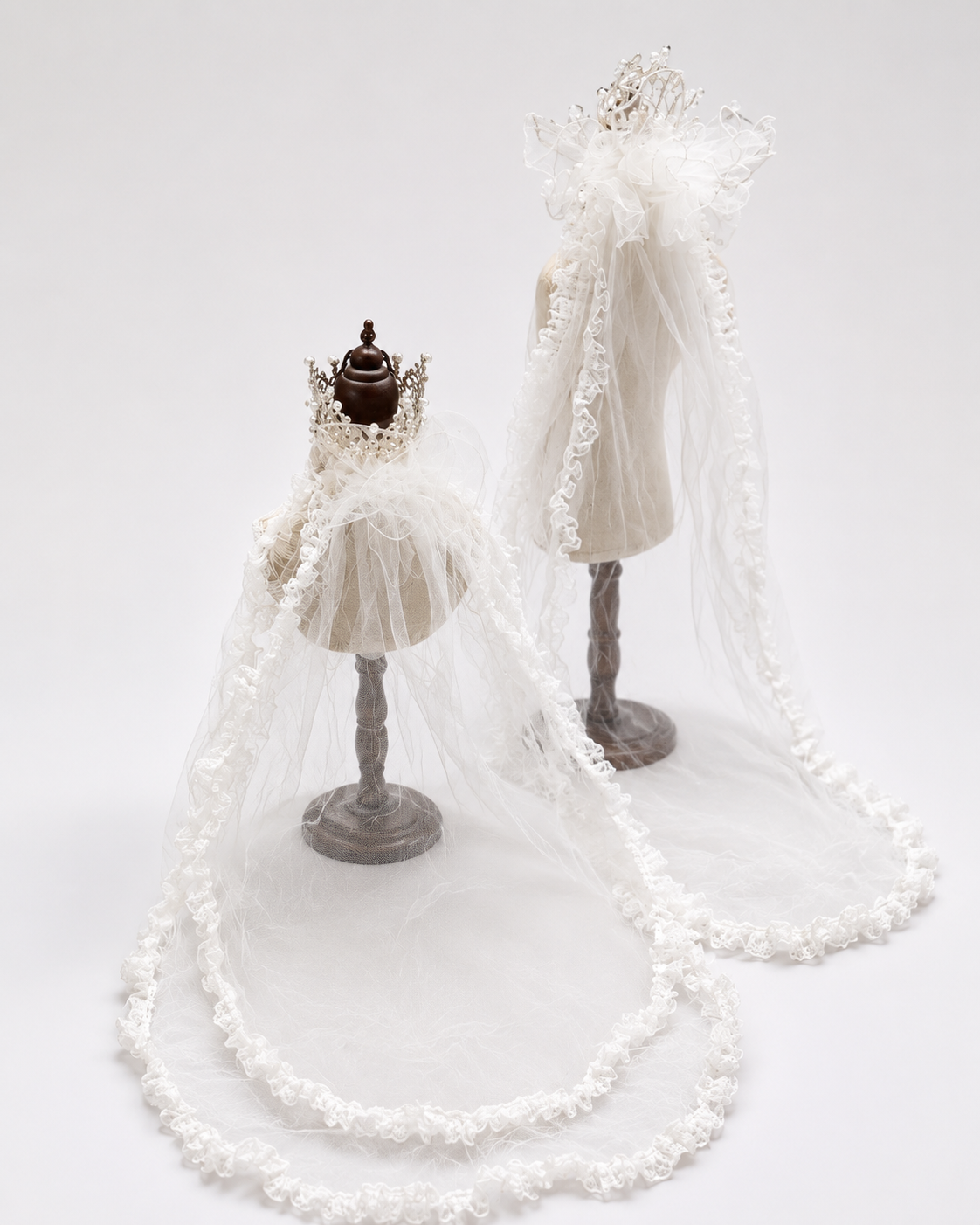 Royal Paws Tiara Veil Pet Royal Dog Accessories