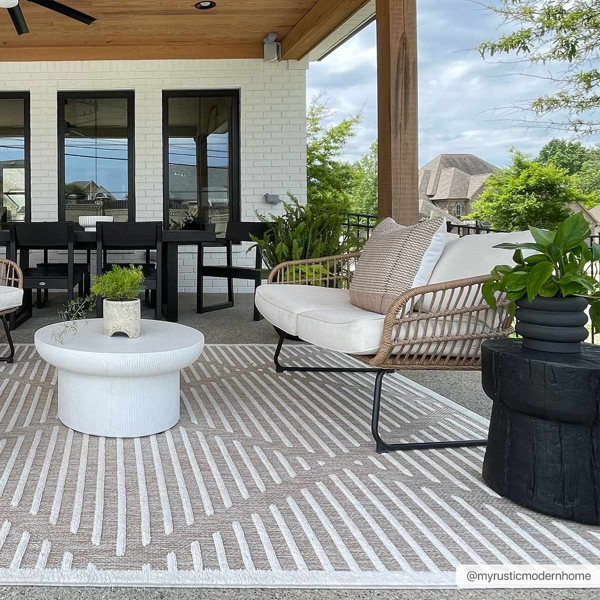 Anah Cream Outdoor Rug-1