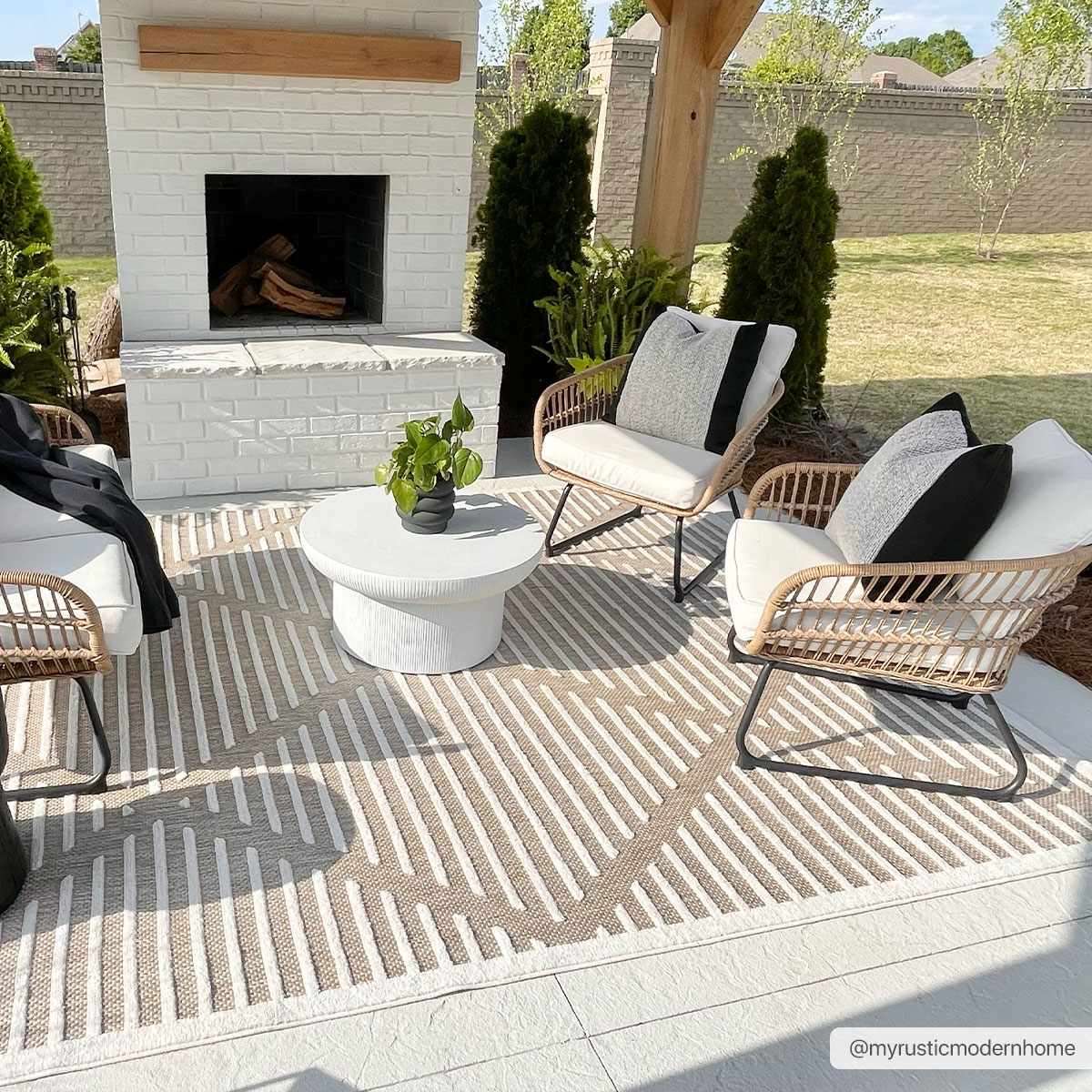 Anah Cream Outdoor Rug-4