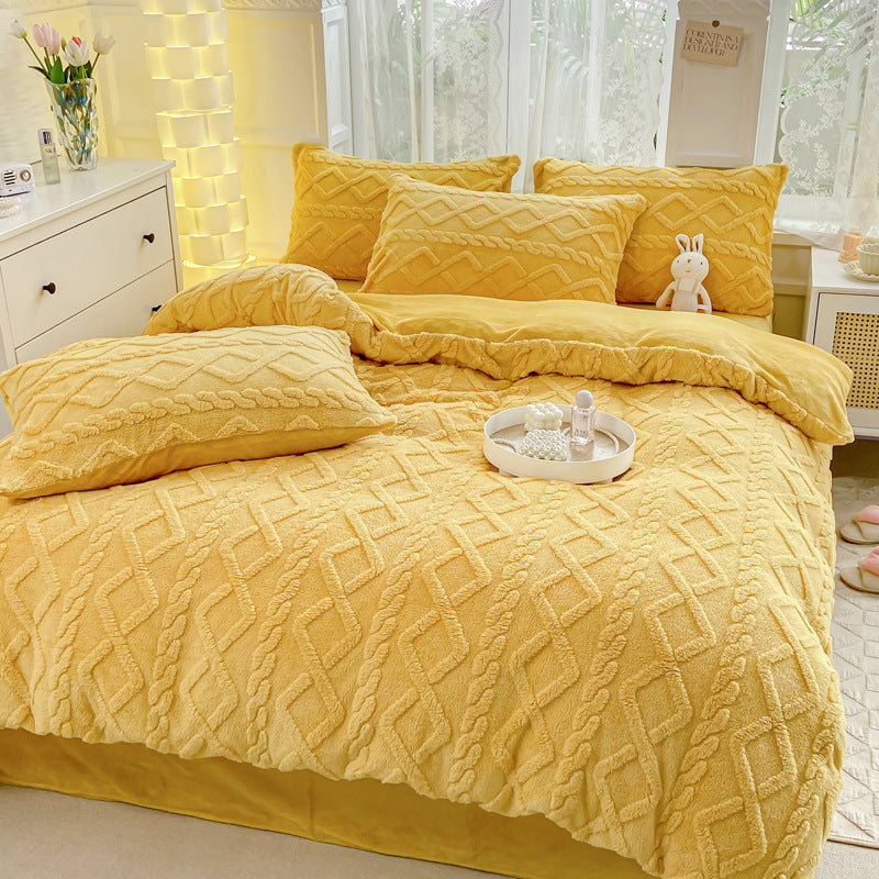 Winter Flannel 4-Piece Bedding Set, Thick Warm Milk Velvet Coral Fleece Duvet Cover, Student Dormitory 3-Piece Set for Wholesale