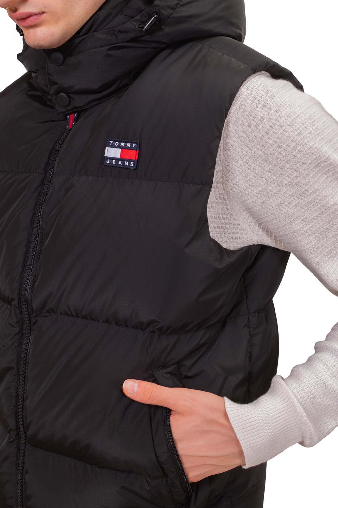 TOMMY JEANS - Men's sleeveless down jacket with removable hood-2