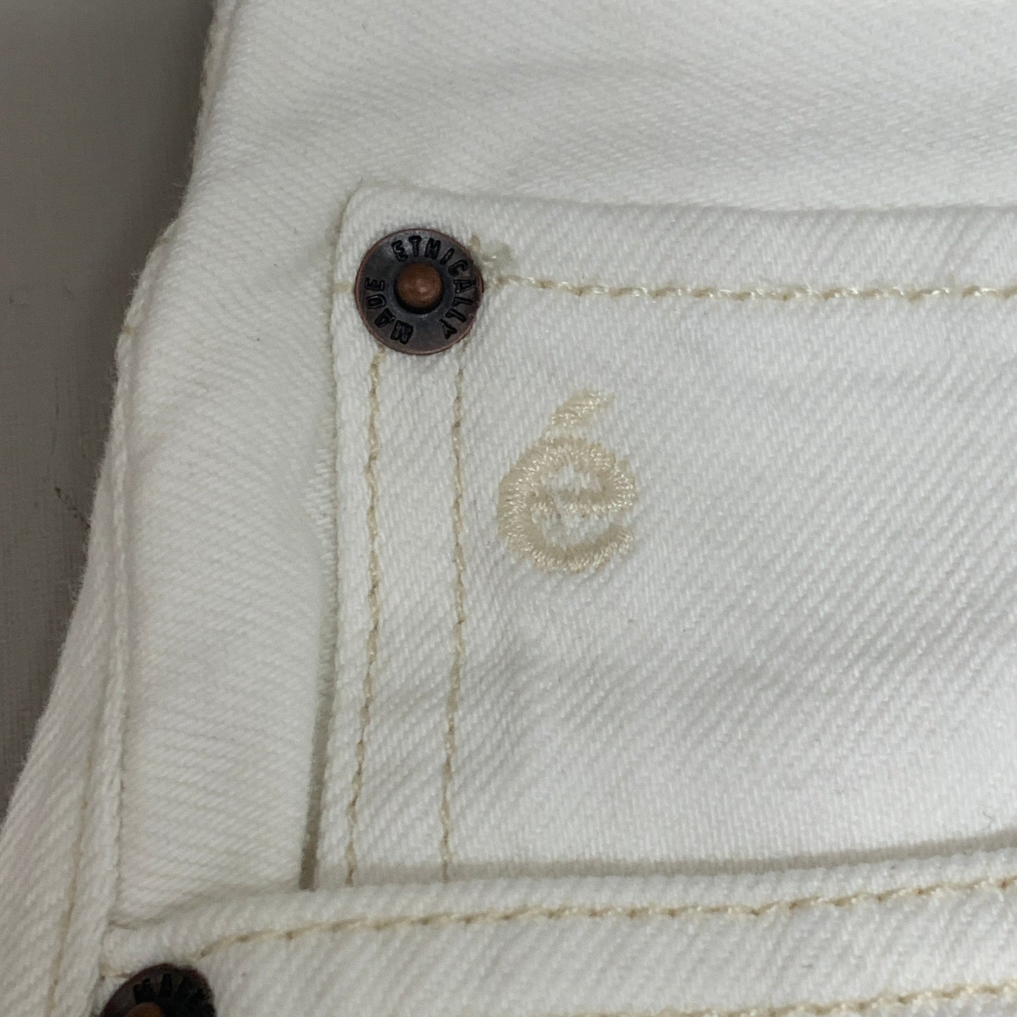 ETICA Tyler High Waist Straight Leg Ankle jeans Vintage White Size 25 EW180114A