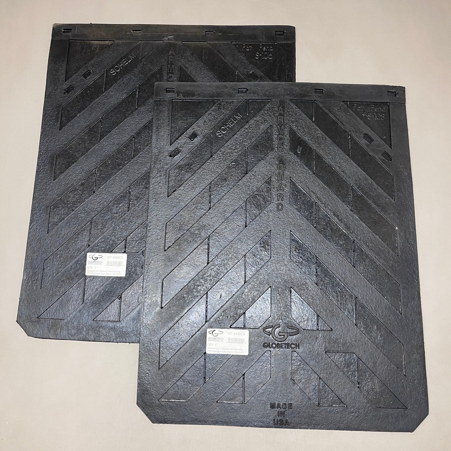 GLOBETECH 2-PACK! Rubber Mud Flaps 1/4" Thick x 24" Wide x 30" Long Black 2430MF (New)