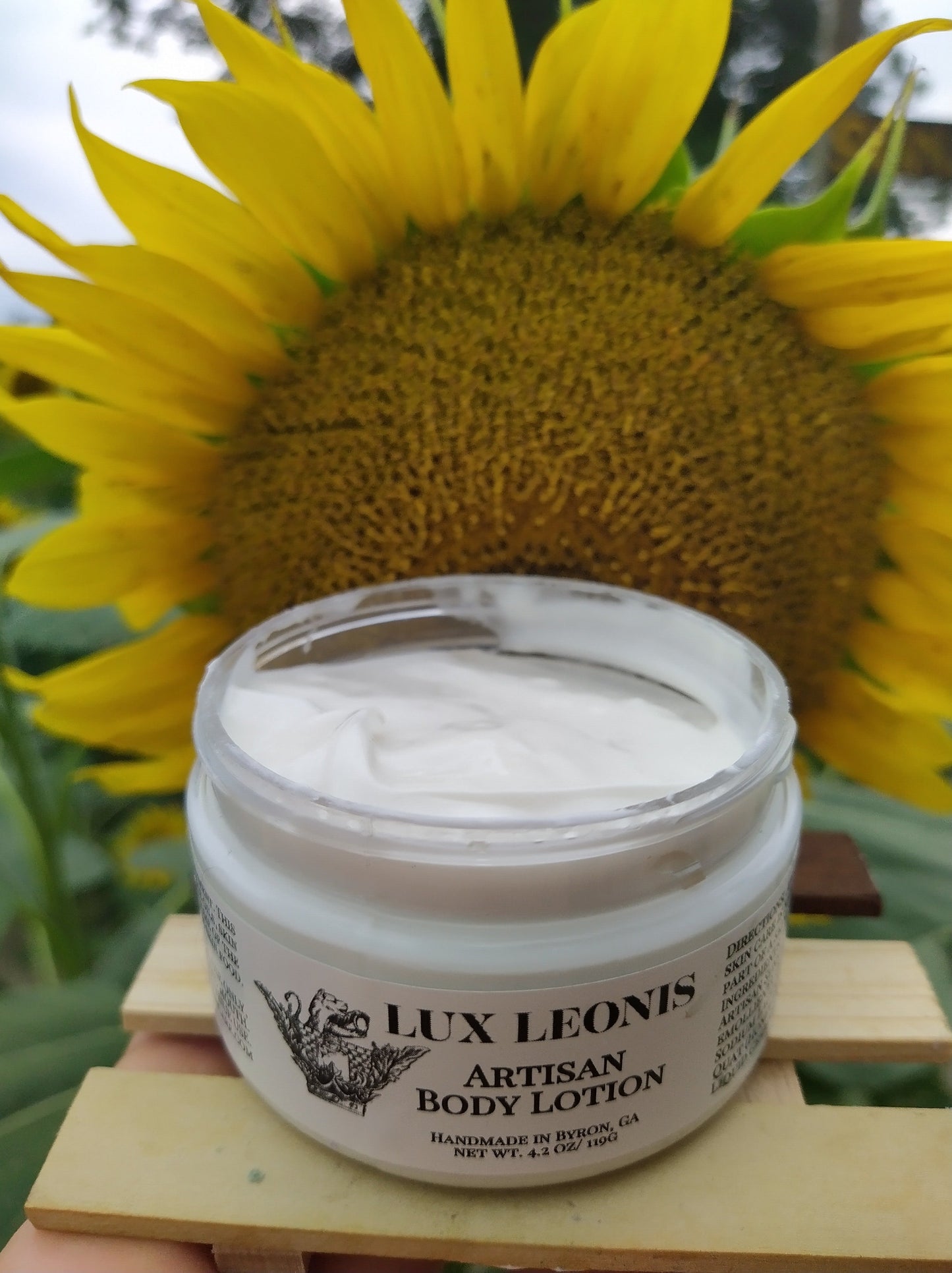 White Tea and Zen Artisan Lotion-0