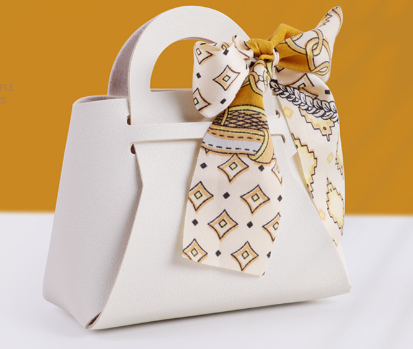Light Luxury Style PU Leather Handheld Candy Gift Box Wedding Gift with Handheld Gift Wedding Candy Bag