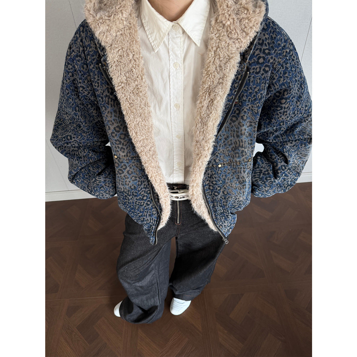 Leopard print cotton coat and lamb wool jacket