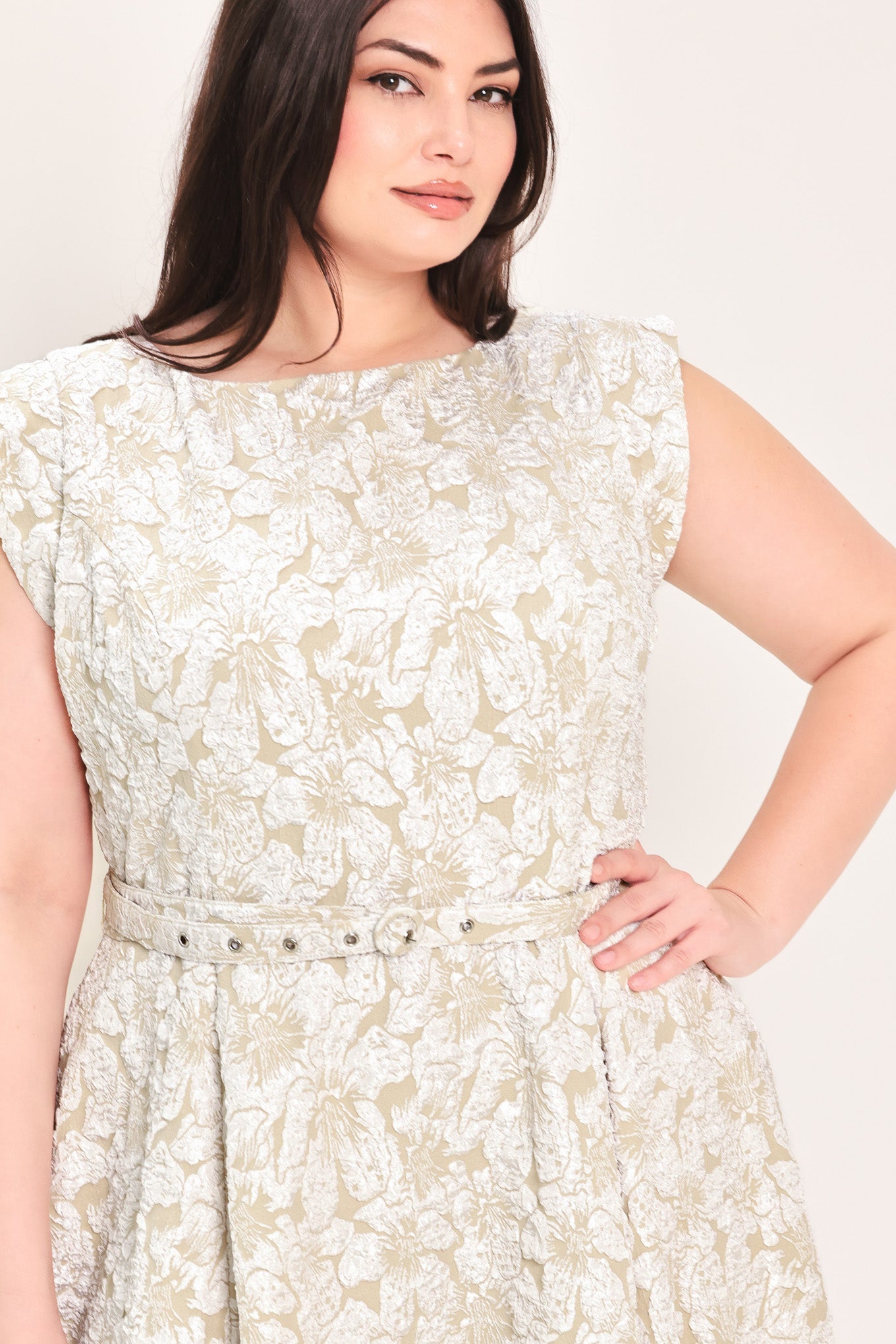 [PREORDER] STATEMENT IN IVORY WOVEN MIDI DRESS