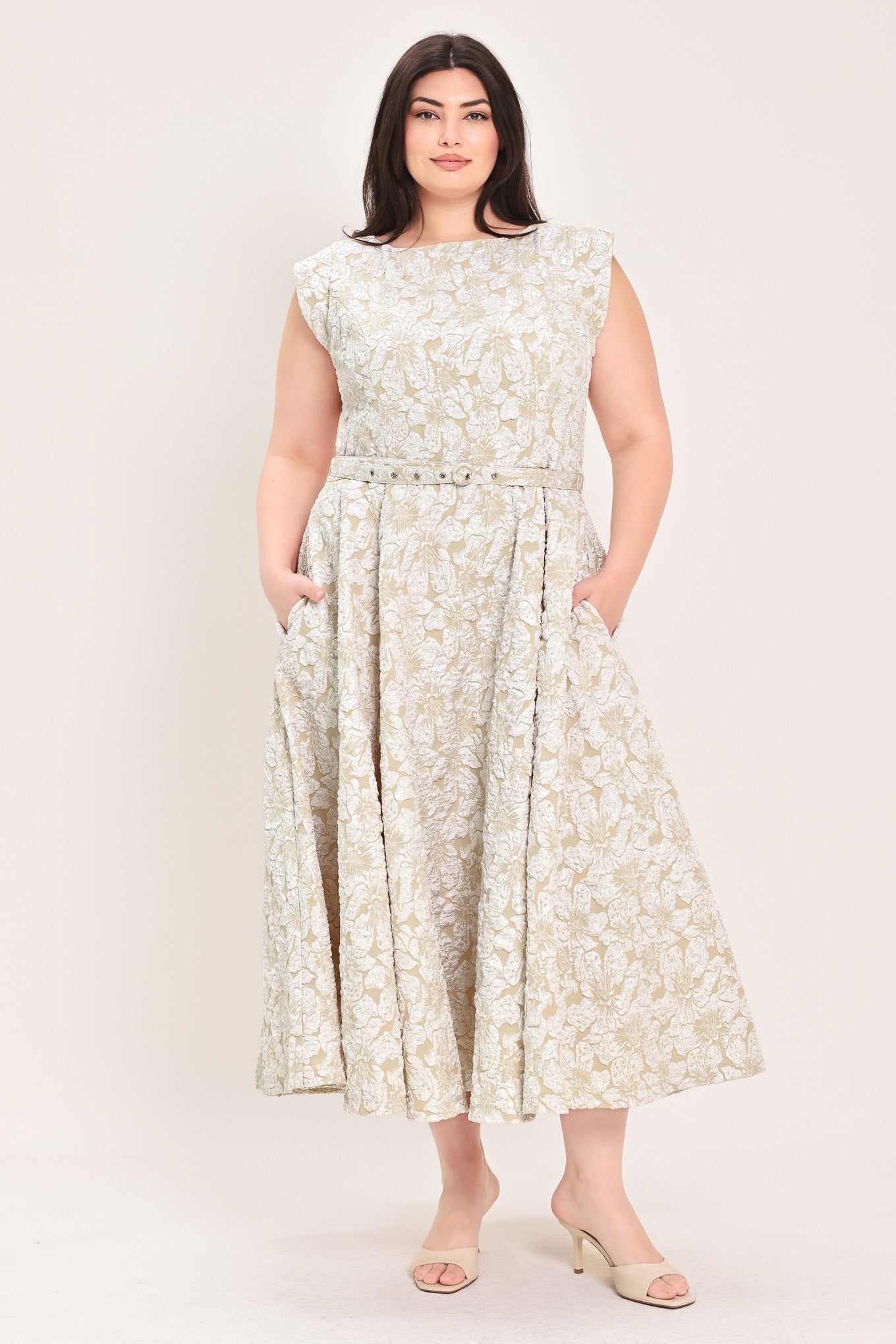 [PREORDER] STATEMENT IN IVORY WOVEN MIDI DRESS