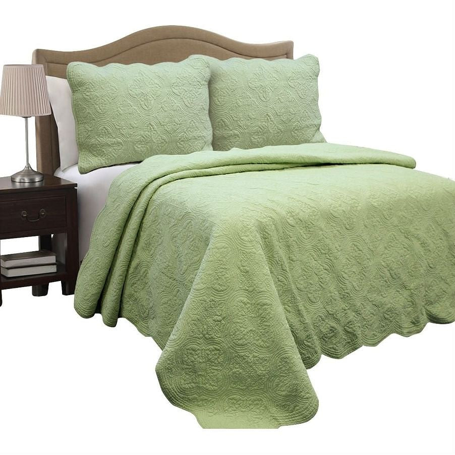 Full Queen Green Cotton Quilt Bedspread with Scalloped Borders-1