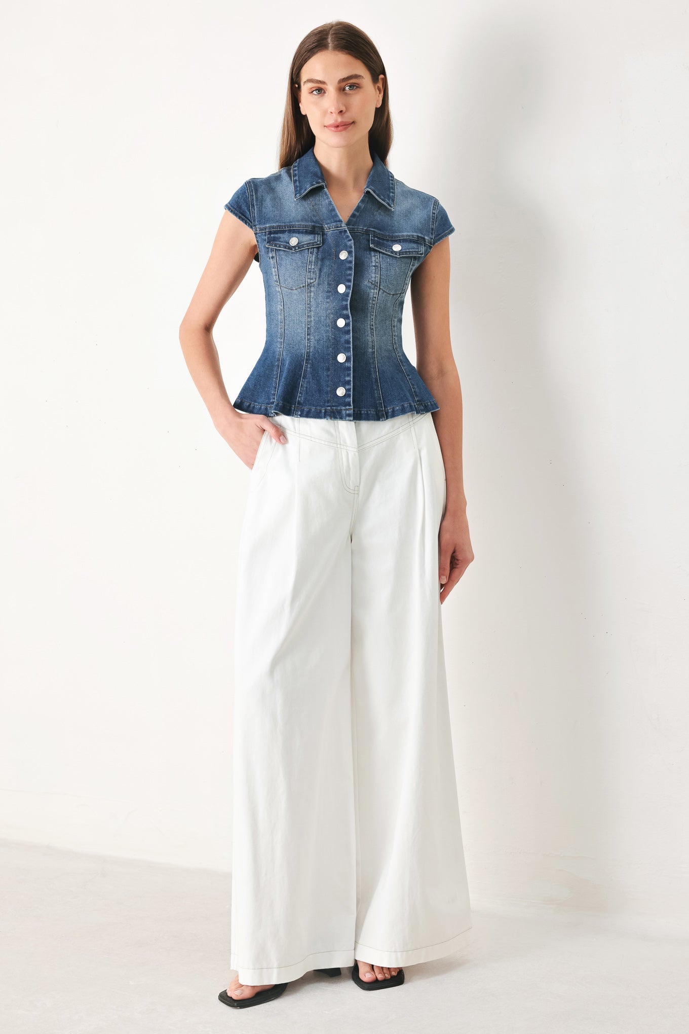 LOVELY COLLAR DENIM TOP