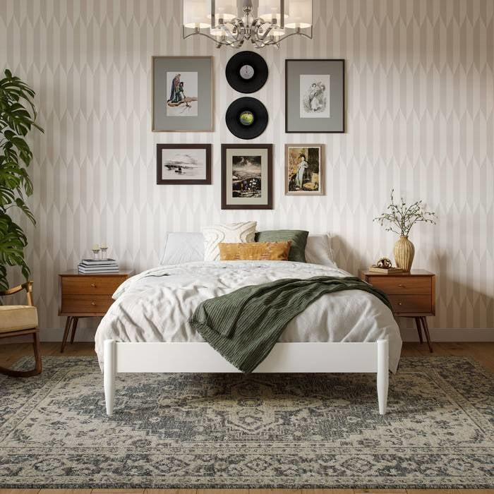 Full Size Solid Hardwood Victorian Style White Platform Bed-0