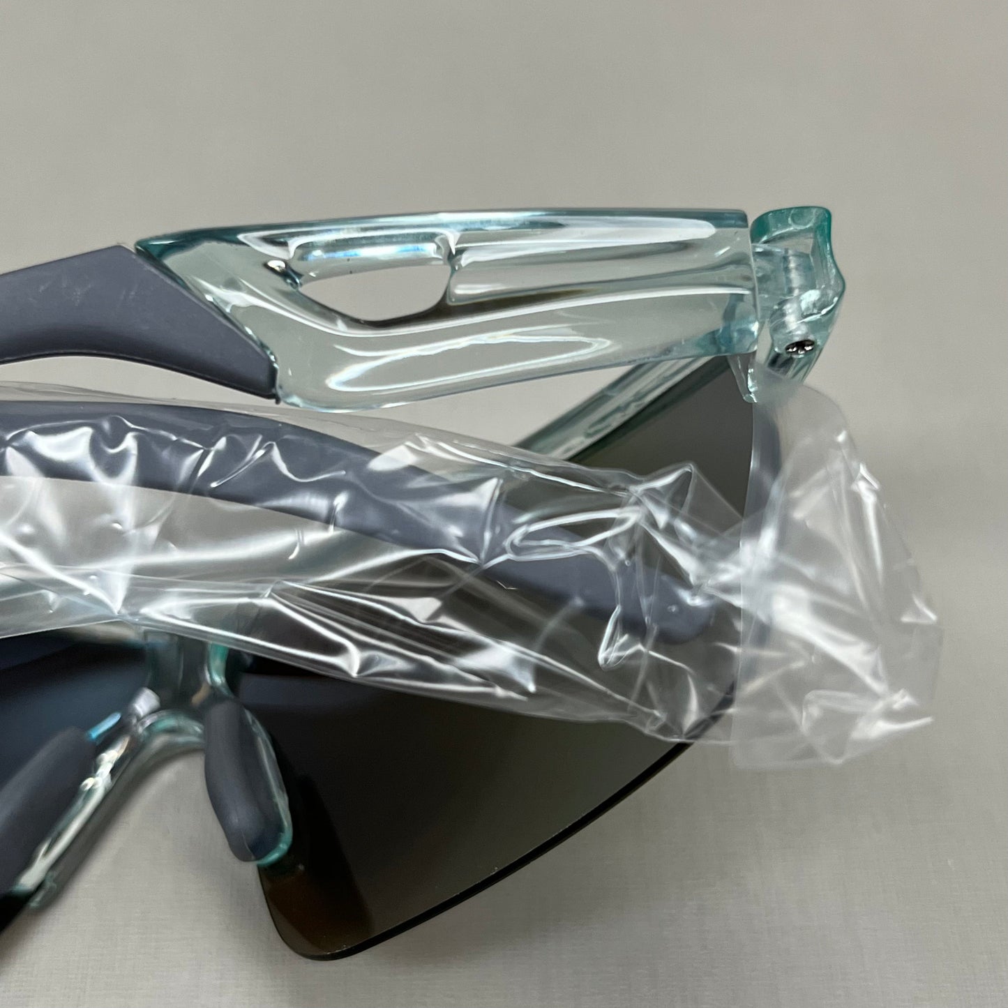 FEISEDY Kids Teens Sports Polarized Sunglasses Cycling B2454 (New)
