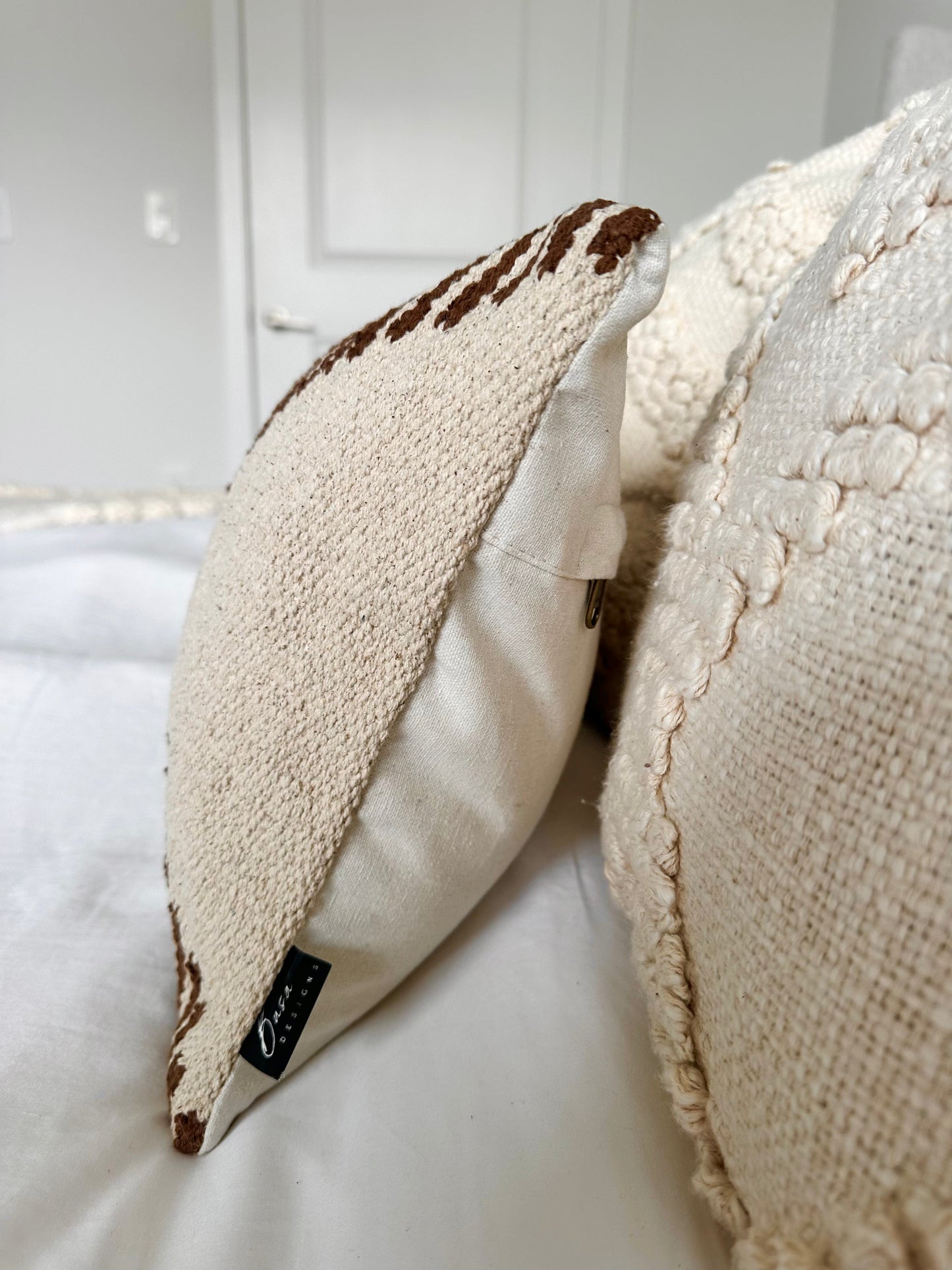 Tehran Oversized Lumbar Pillow Cover-3