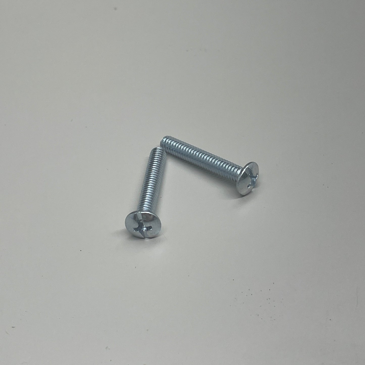 BERENSON (10 PK) Transitional Advantage Two Polished Chrome T-Bar Pull 9549-2026-P