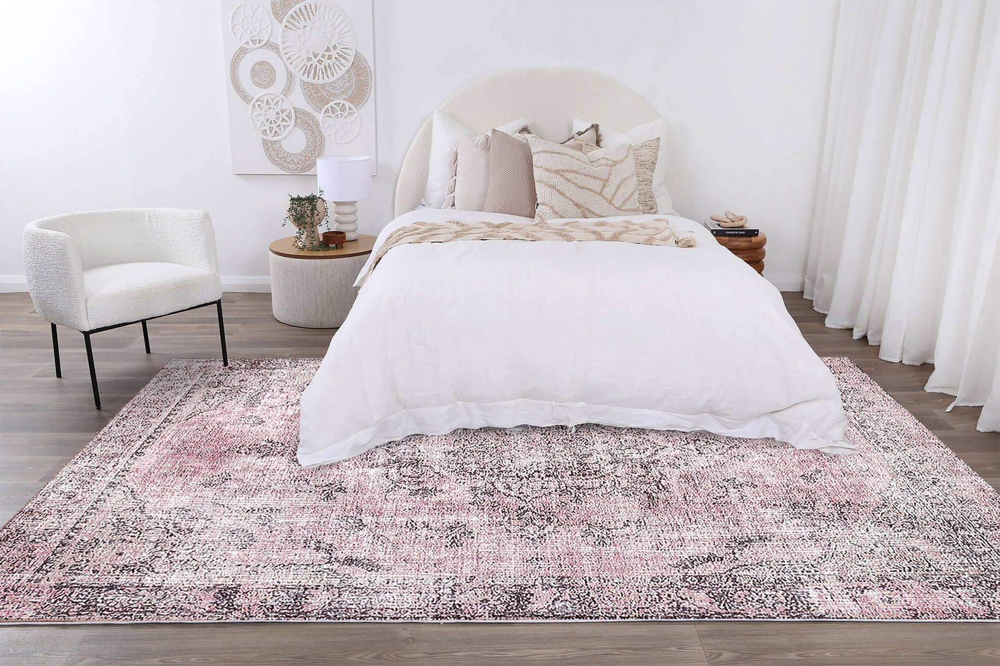 Germain Medallion Design in Pink Rug-3