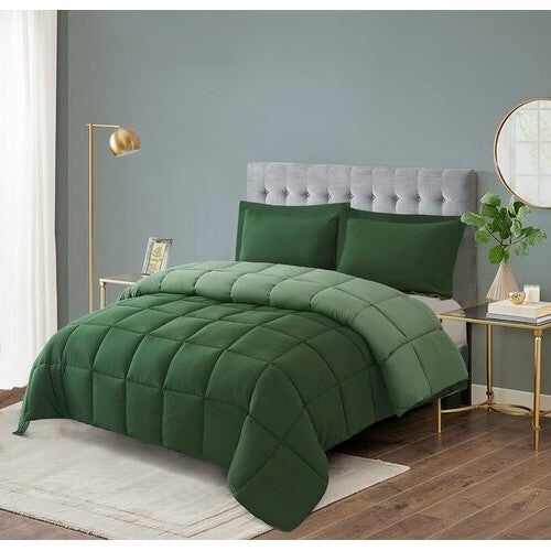 King/Cal King Traditional Microfiber Reversible 3 Piece Comforter Set in Green-1