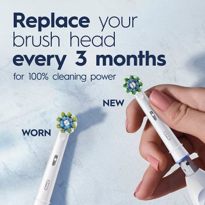 Oral-B ProClean Battery Electric Toothbrush Whitening Clean White - New