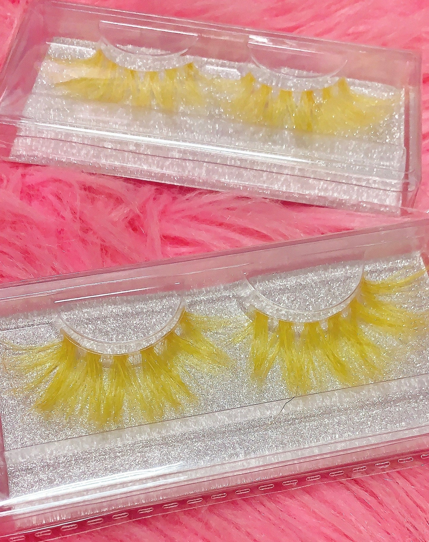 *GOIN' BANANAS!* (Yellow) DOLLicious COLORBLAST Lashes !
