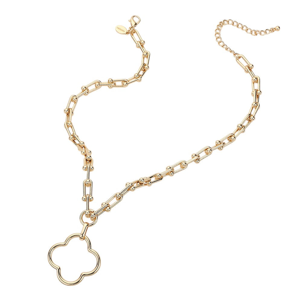 Open Quatrefoil Pendant Hardware Chain Necklace