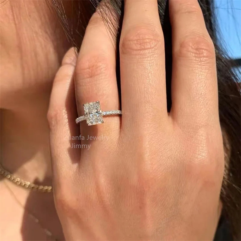 Custom 14k Gold Sparkle  Luxury Wedding Style VVS 3CT Gorgeous Brilliant Cut Radiant Moissanite Engagement Ring Women Bride