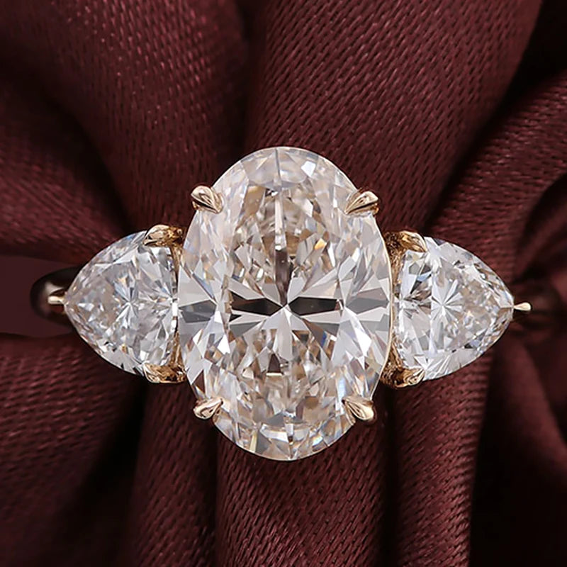 China Produce Custom Fine Jewelry 14K Gold 2.5CT Oval Cut Handmade Inlay Moissanite Ring 3 Stone  Engagement Ring Wedding Ring