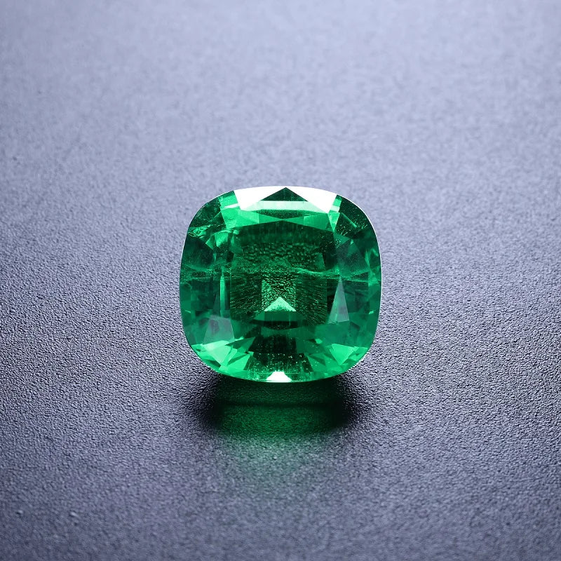 Hydro Colombian Emerald Wuzhou Gemstone Factory Shenzhen Custom Jewelry factory Gold Platinum Silver Jewellery with Lab diamond
