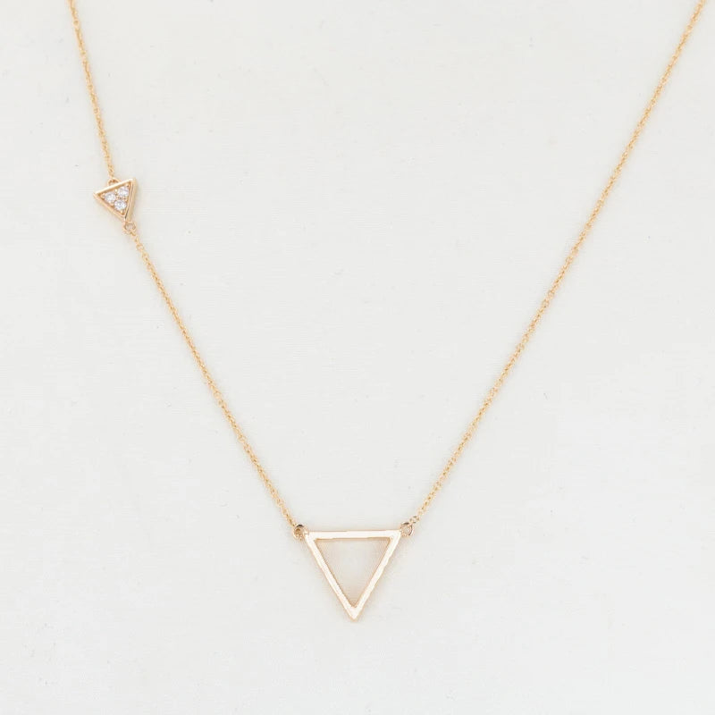 Starsgem Hot Selling 14K Gold 1.5mm Round Cut Lab Grown Diamond Chain Link Triangle Style  Pendant Necklace