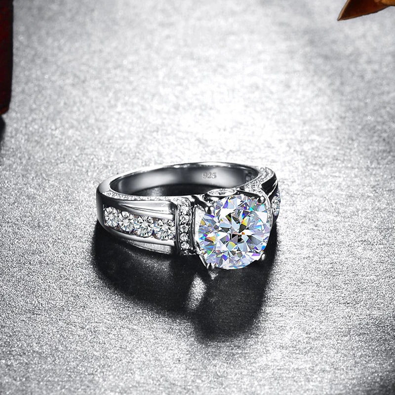 Luxury Women's High Jewelry Engagement Wedding Designer Rings Real 925 Silver 2 Carat Moissanite Diamond Rings