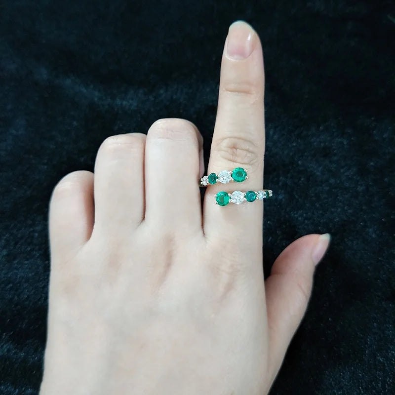 Starsgem DEF Moissanite Round Cut With Lab Grown Emerald Solid 14k Gold Ring Stack
