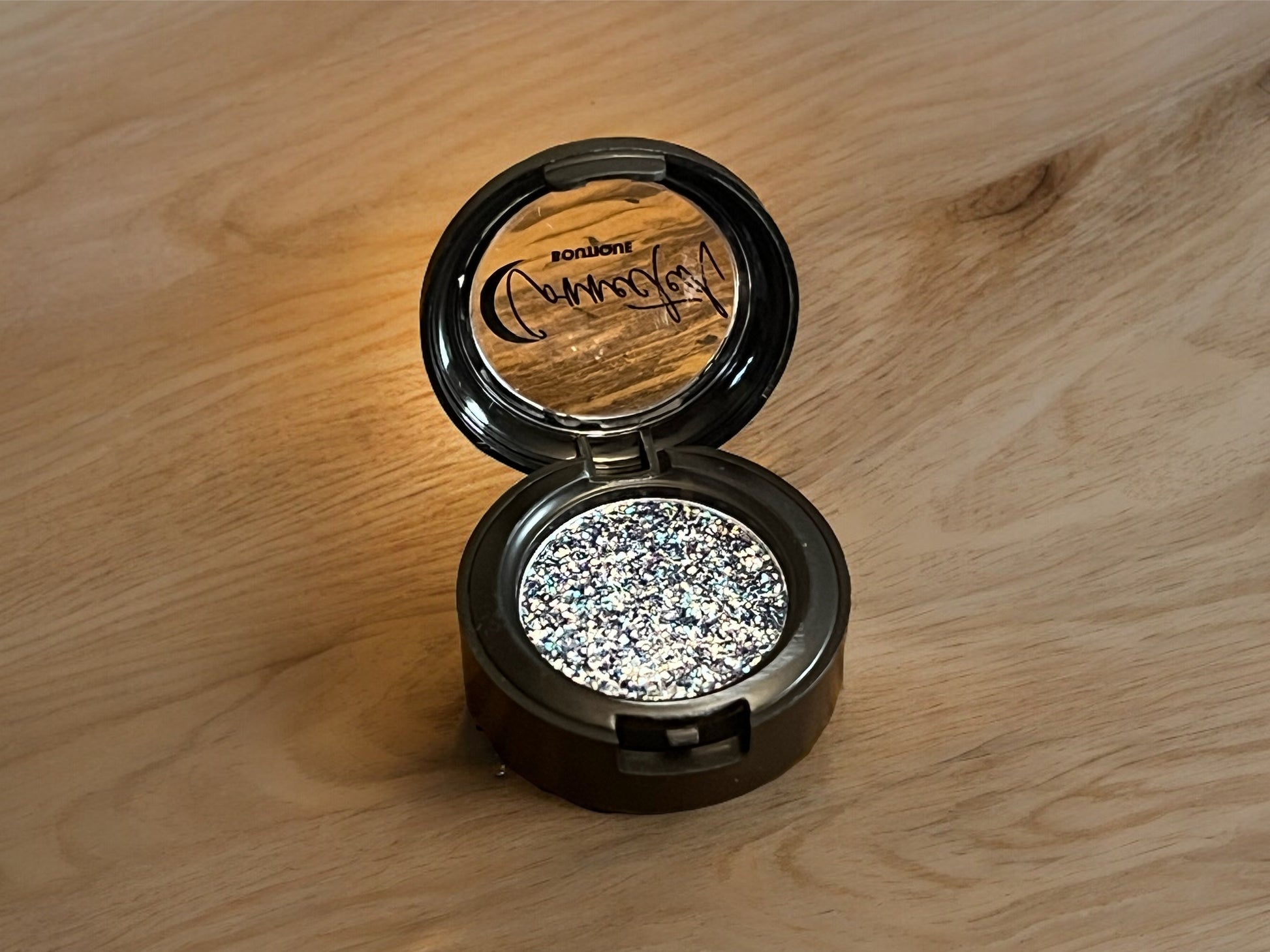 Grand Central Glam - duo-chrome glitter eyeshadow single-1