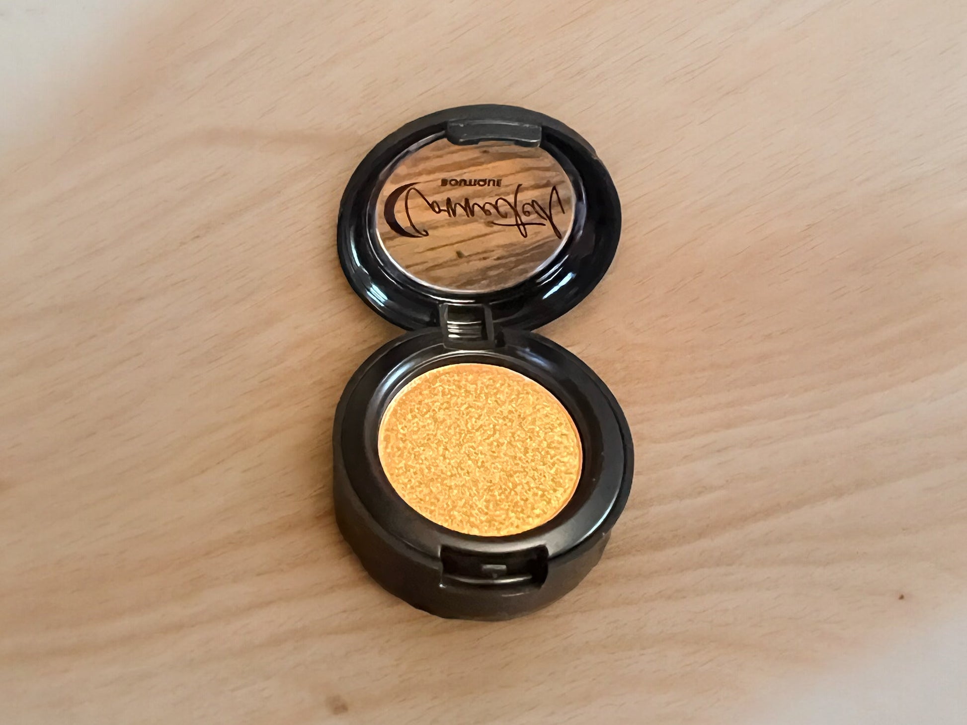 Astral Kiss orange shimmer single eyeshadow-2