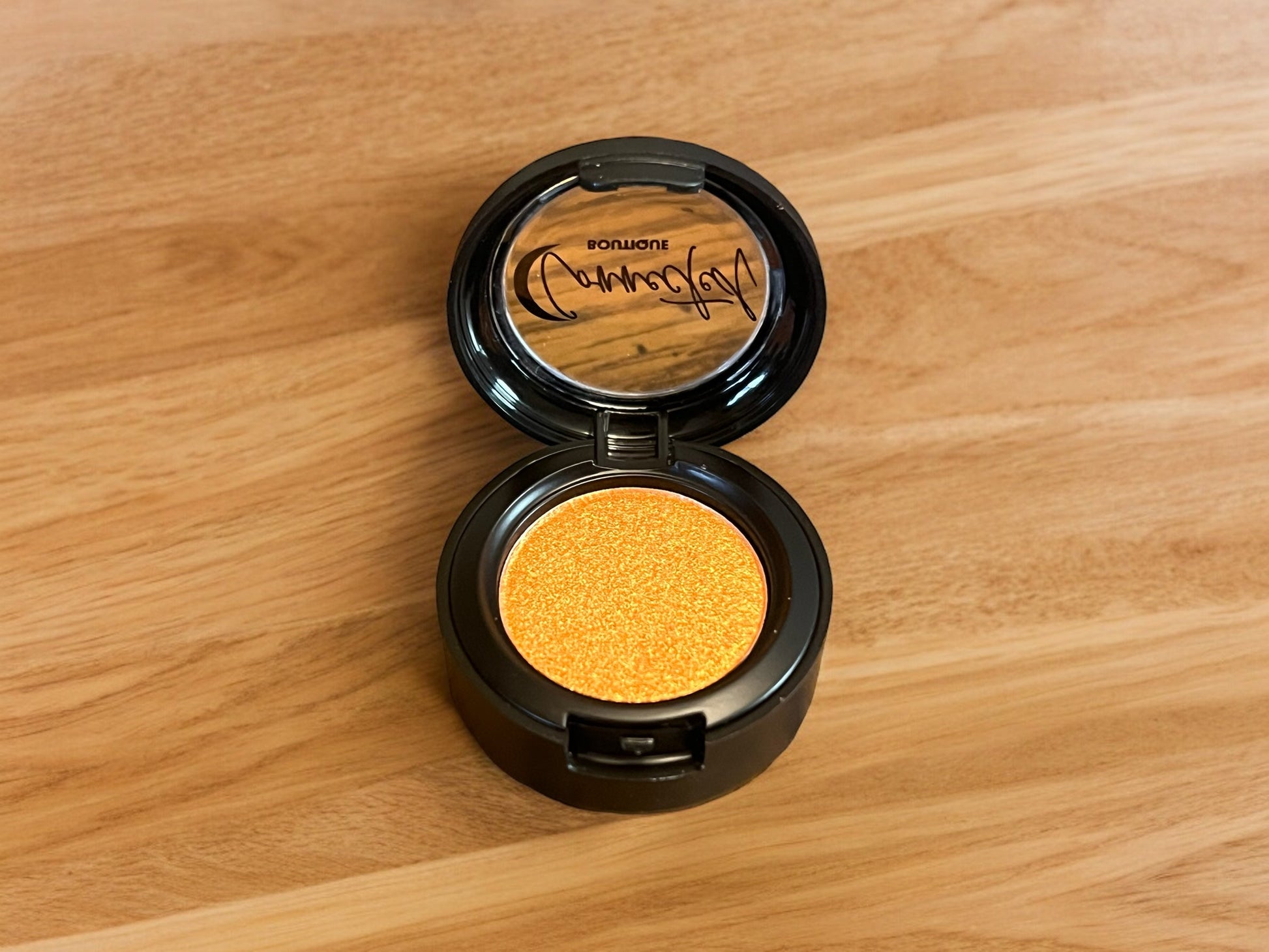 Astral Kiss orange shimmer single eyeshadow-3