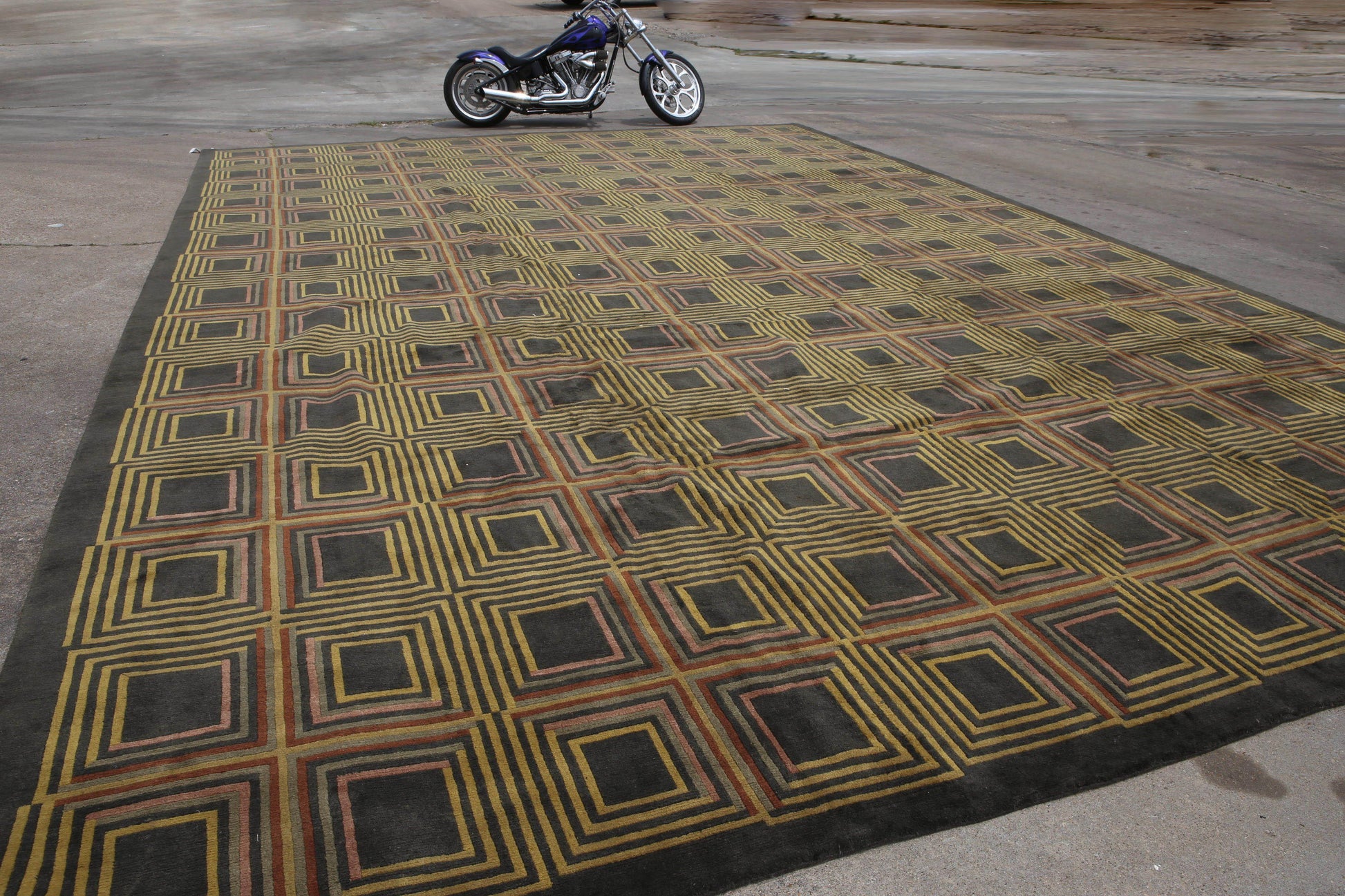 Aga John's Palace Size Hand Knotted Tibetan Wool modern Area rug 17'7"x 25'6"-2