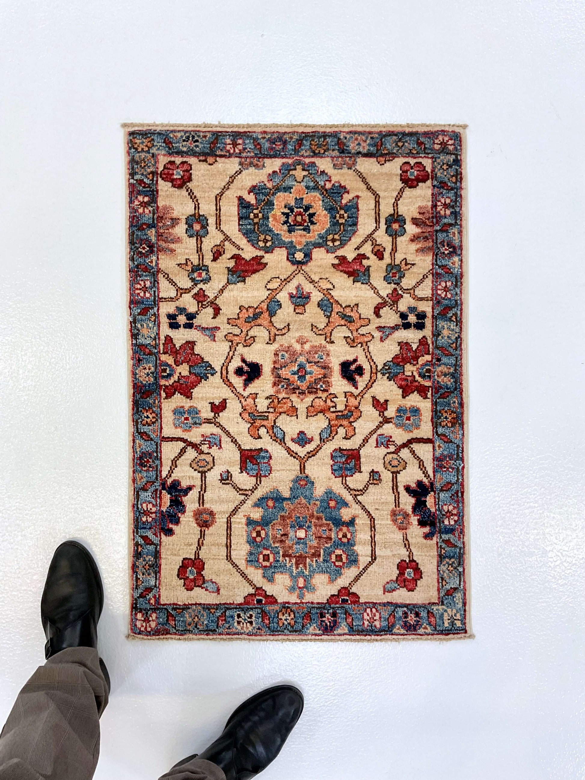 Afghan Ariana (2'00"x3'00") ivory/blue-4