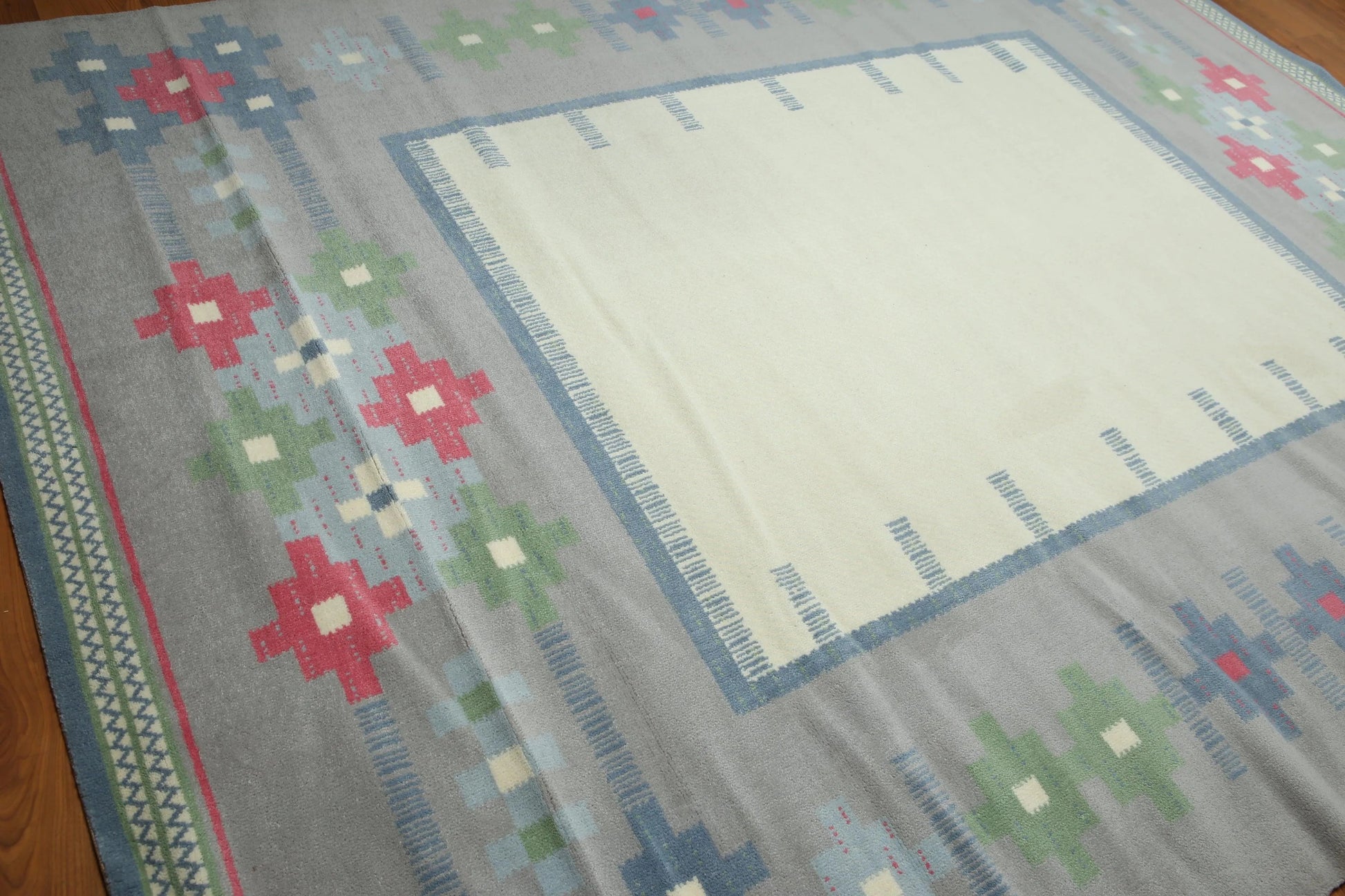 8x10 Ivory Machine Made Southwestern 100% Wool Oriental Area Rug-1