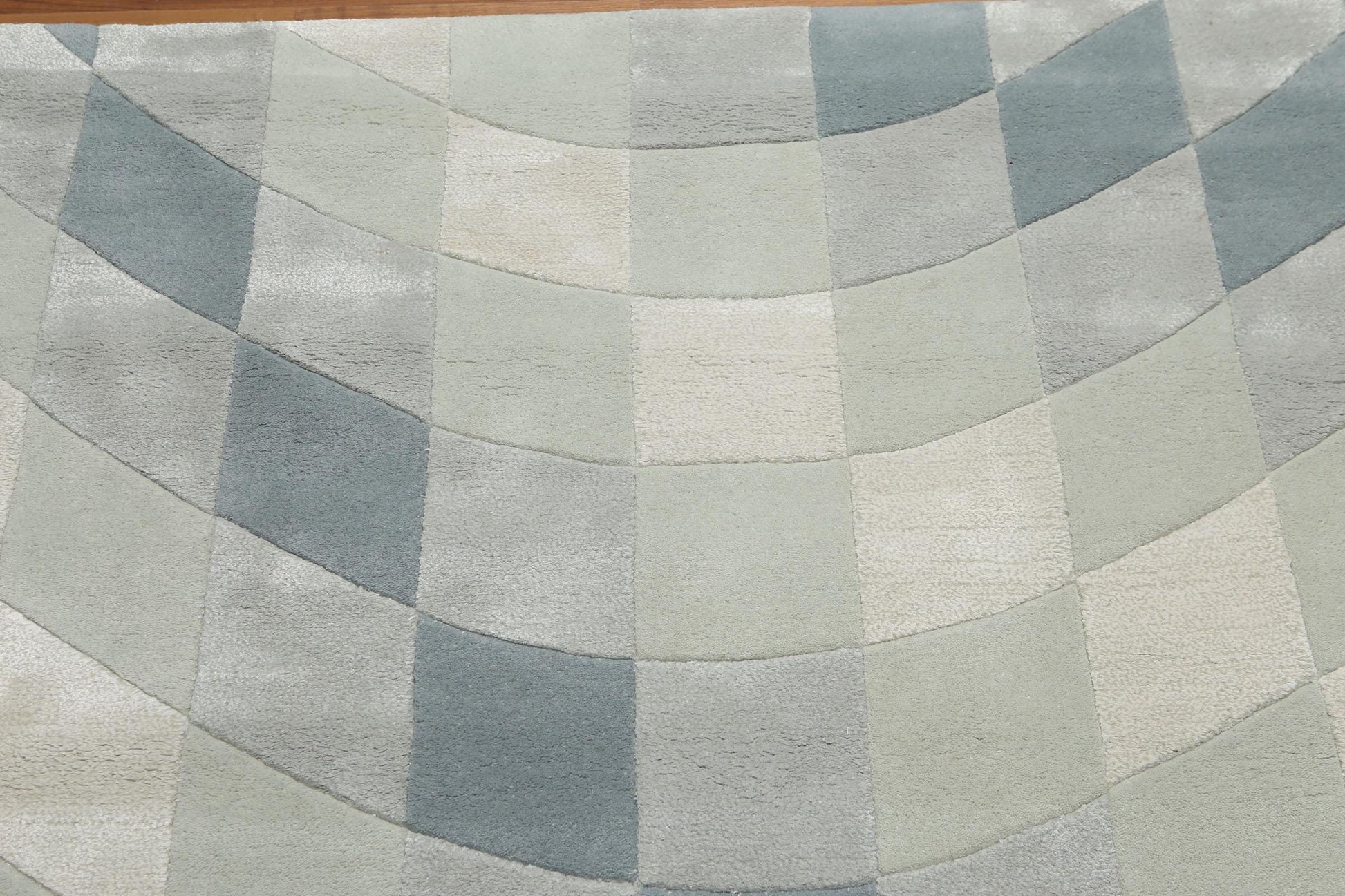 5' x 7'6" Handmade Modern Area rug Wool & viscose Sea foam-2
